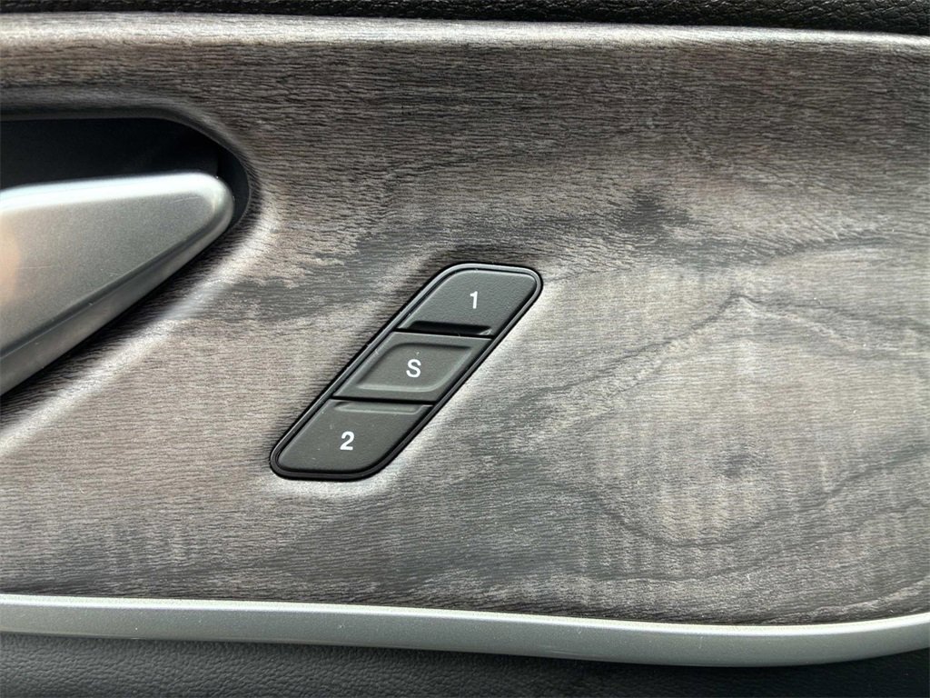 Used 2023 Jeep Grand Cherokee 4WD 4xe image 24