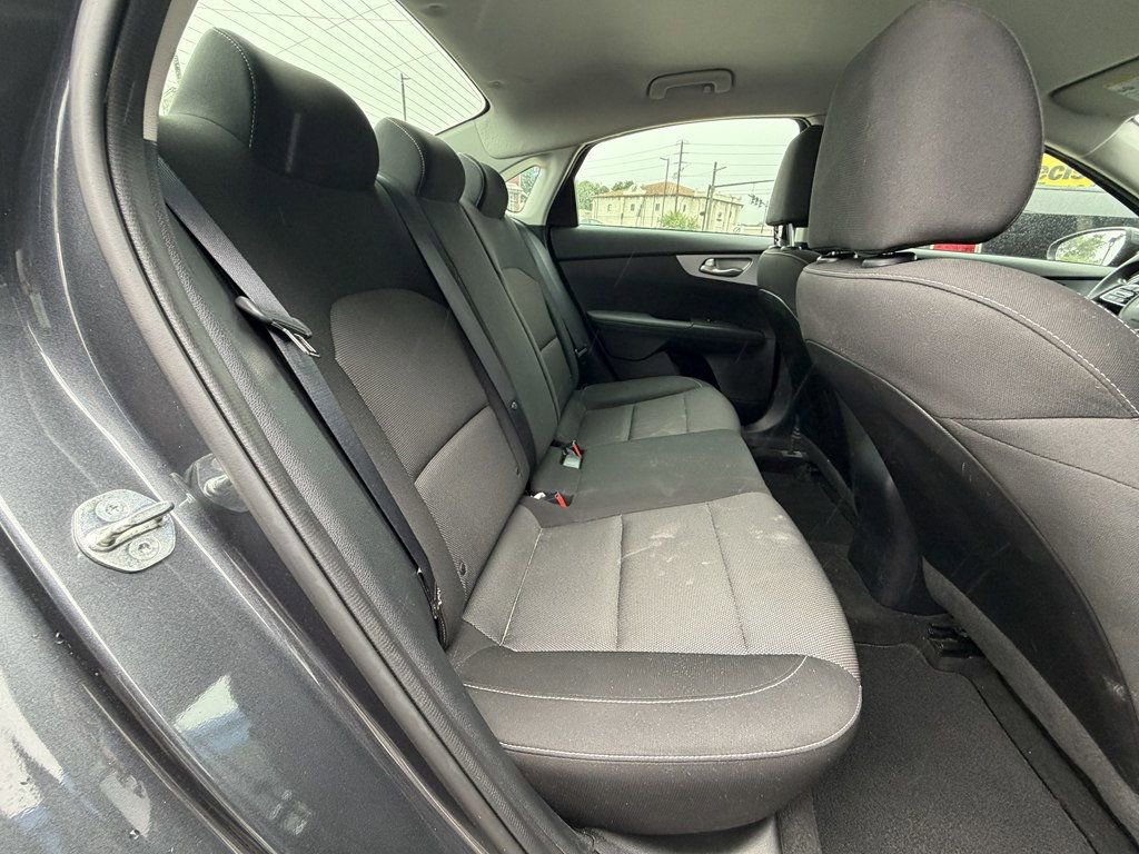 Used 2023 Kia Forte LXS FWD image 18