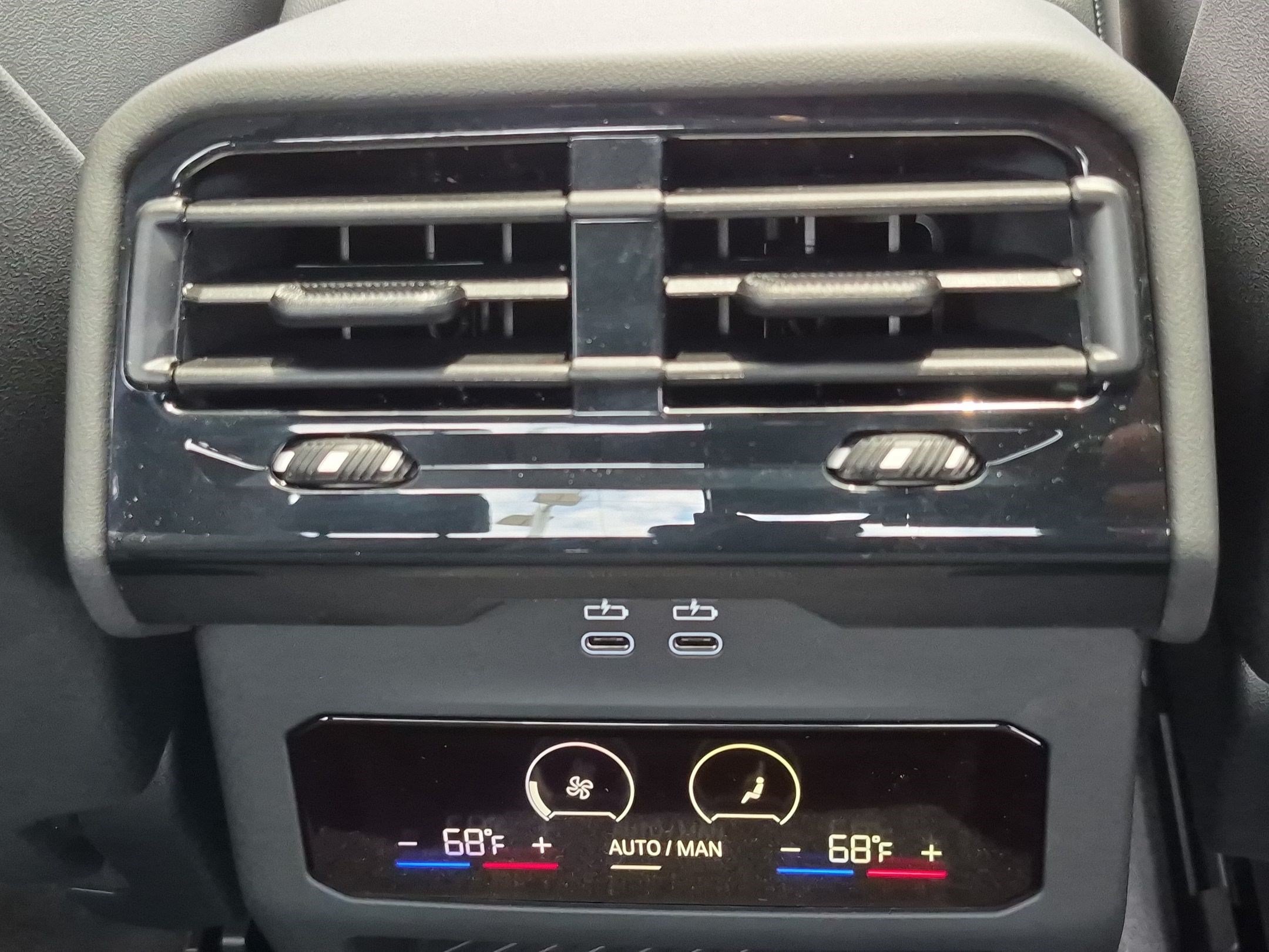 New 2027 BMW 530i w/ Convenience Package RWD image 33