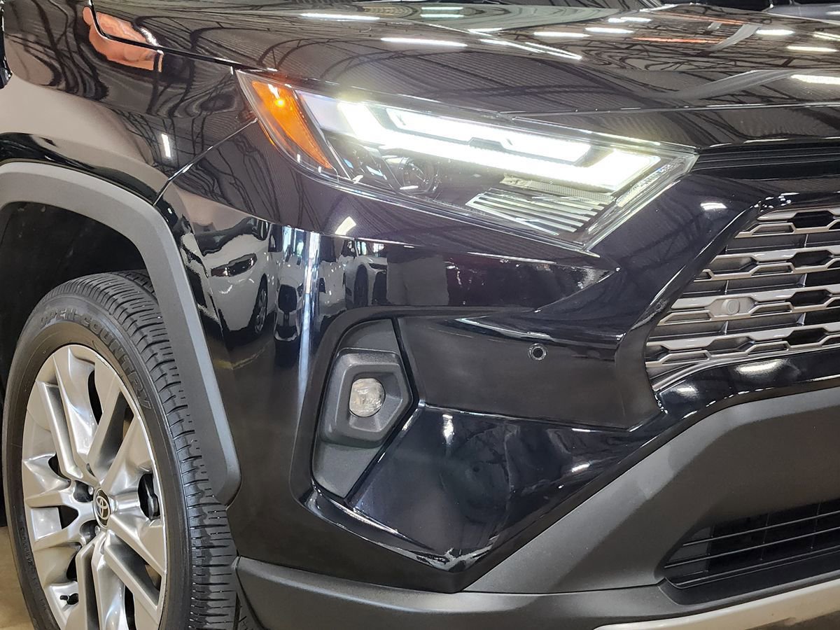 Used 2023 Toyota RAV4 Limited FWD image 13