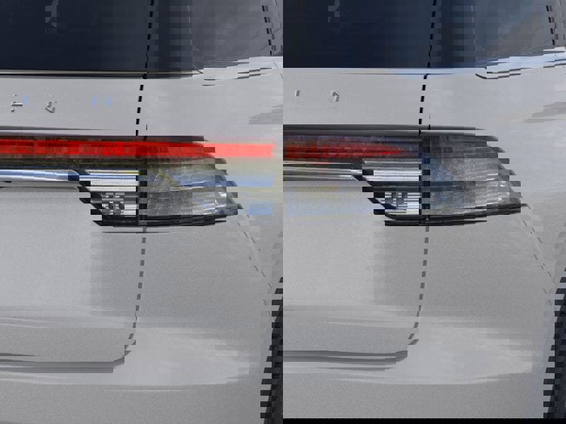 New 2025 Lincoln Aviator Reserve w/ Equipment Group 201A image 21