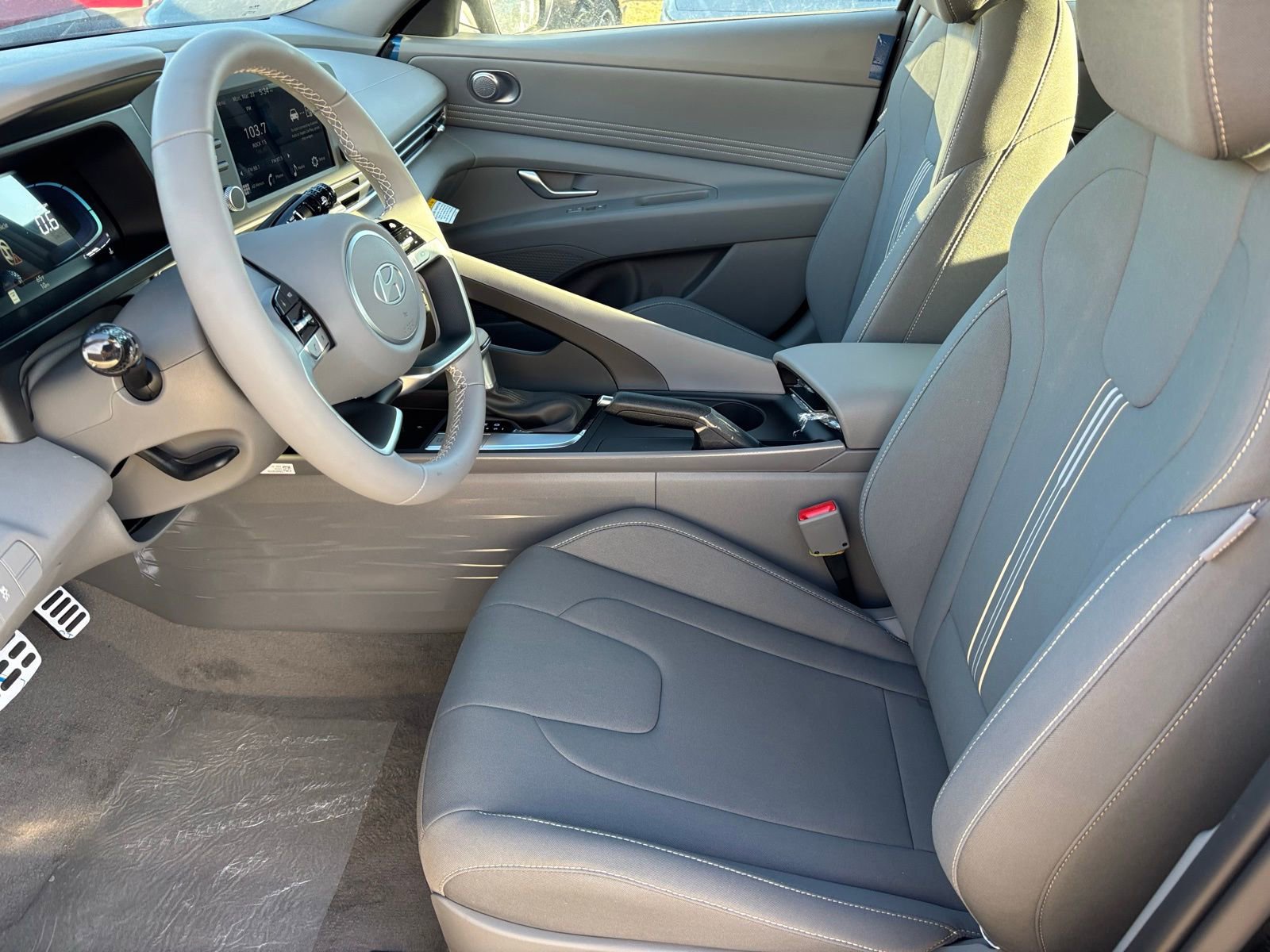 New 2026 Hyundai Elantra Sport image 13