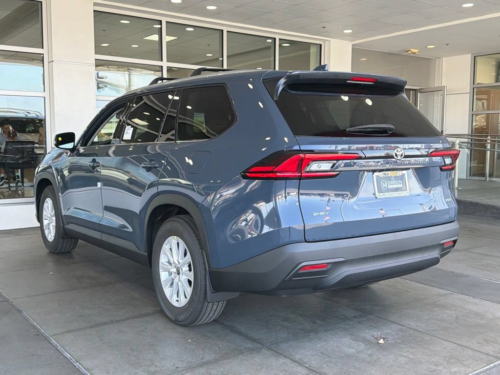 New 2026 Toyota Grand Highlander XLE FWD image 9
