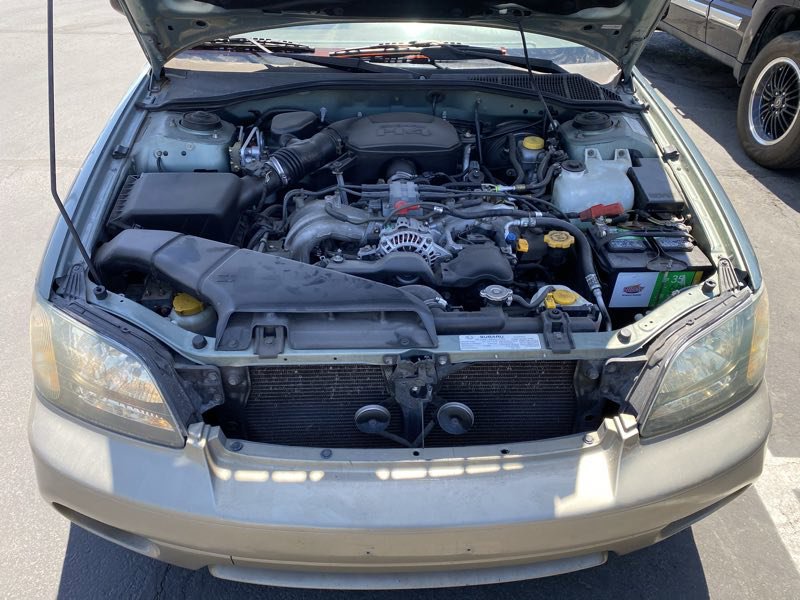 Used 2004 Subaru Outback Wagon image 16