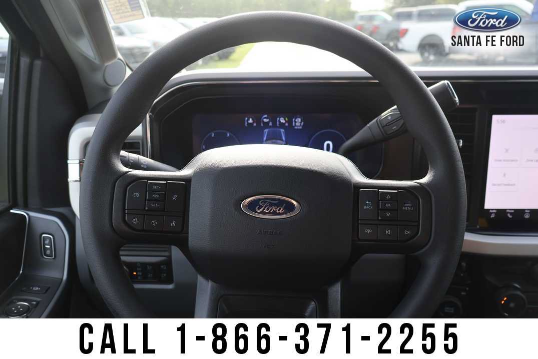 New 2026 Ford F350 XLT w/ XLT Premium Package AWD/4WD image 39