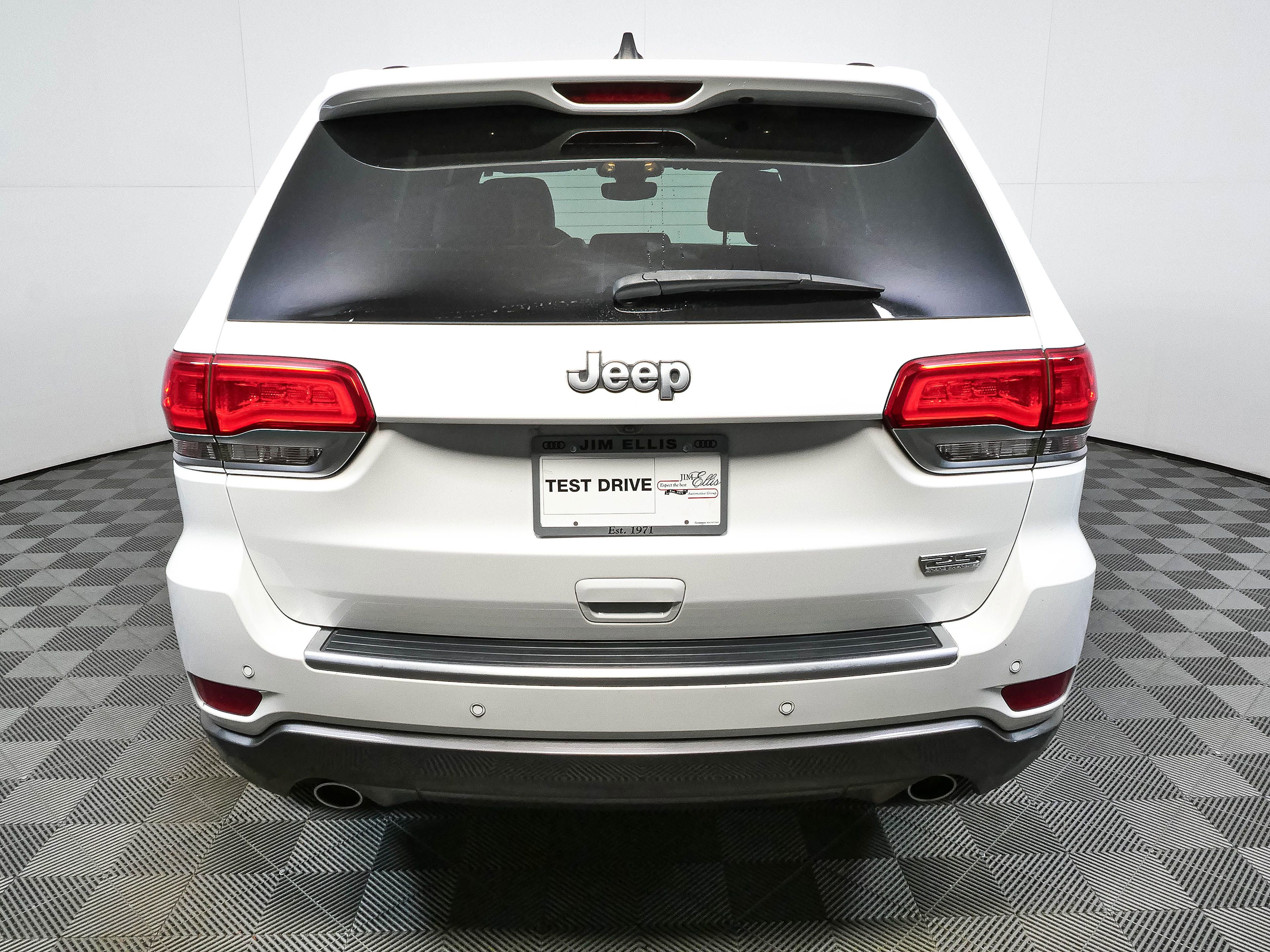 Used 2018 Jeep Grand Cherokee Limited RWD image 29