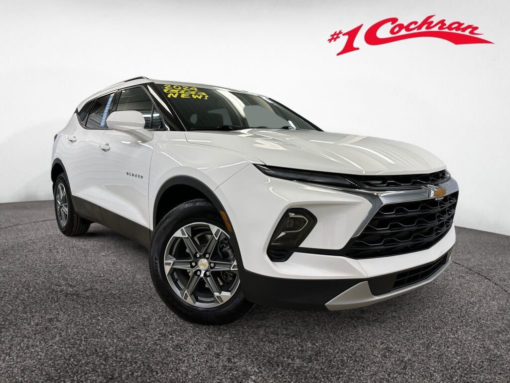 Certified 2024 Chevrolet Blazer LT w/ Convenience Package image 1