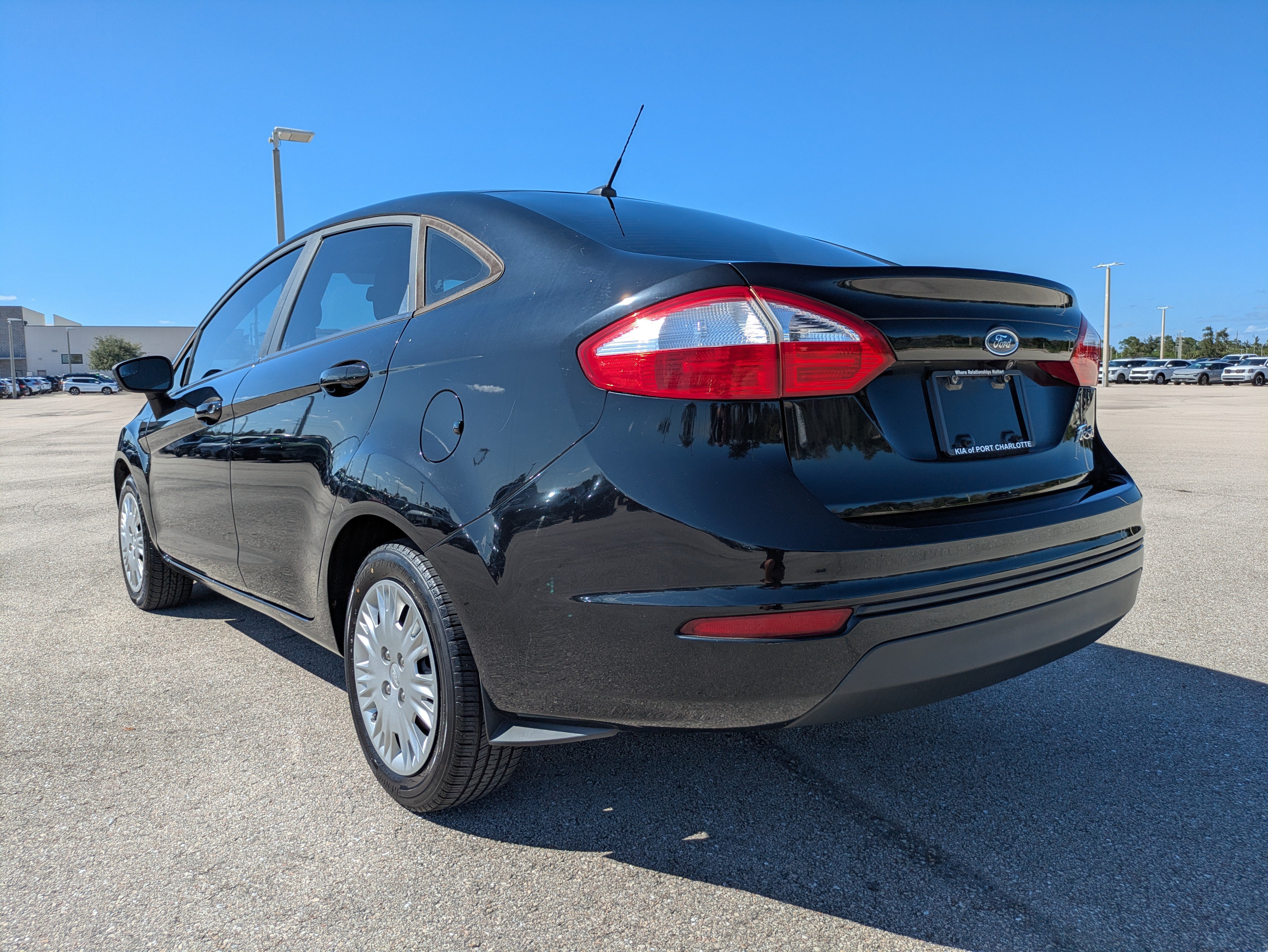Used 2019 Ford Fiesta S FWD image 6