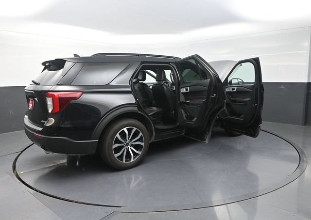 Used 2022 Ford Explorer ST-Line AWD/4WD image 45