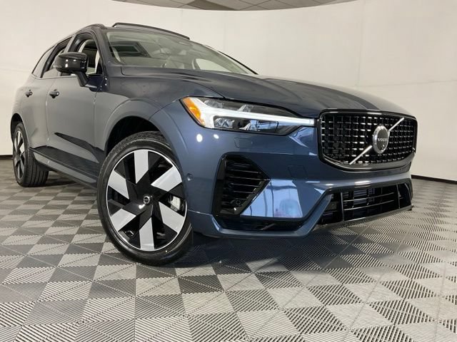 Used 2024 Volvo XC60 T8 Plus w/ Protection Package Premier AWD/4WD image 49