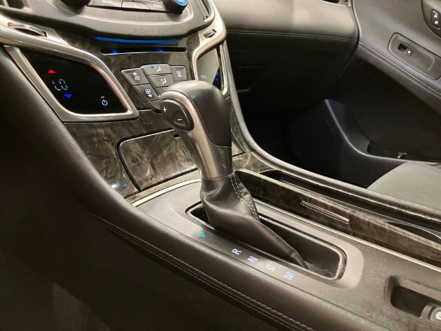 Used 2016 Buick LaCrosse image 30