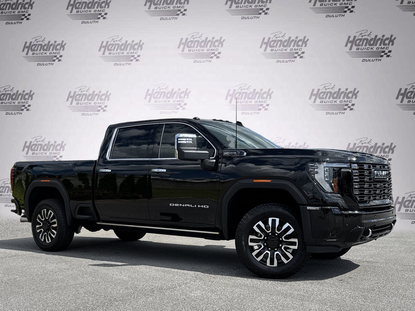 New 2026 GMC Sierra 2500 Denali Ultimate AWD/4WD image 2