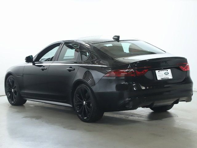 Used 2024 Jaguar XF R-Dynamic SE image 5