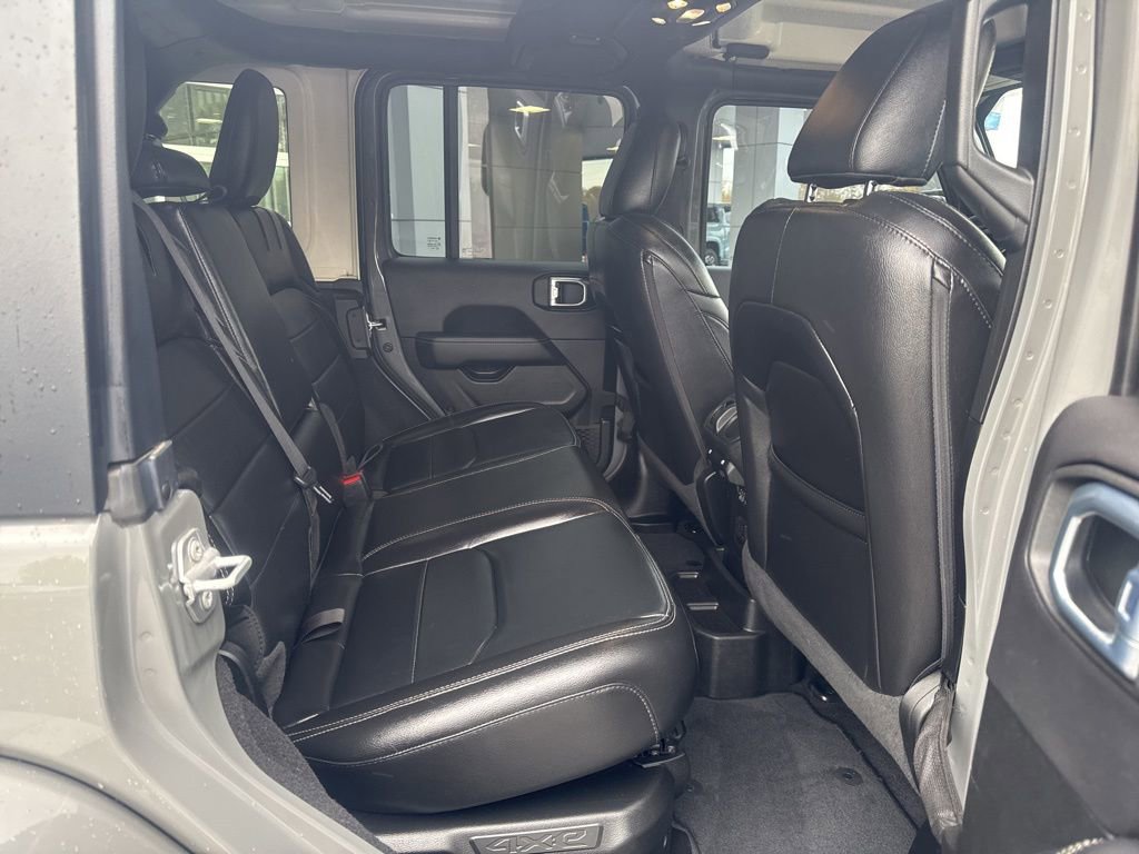 Used 2022 Jeep Wrangler Unlimited Sahara w/ Cold Weather Group image 37