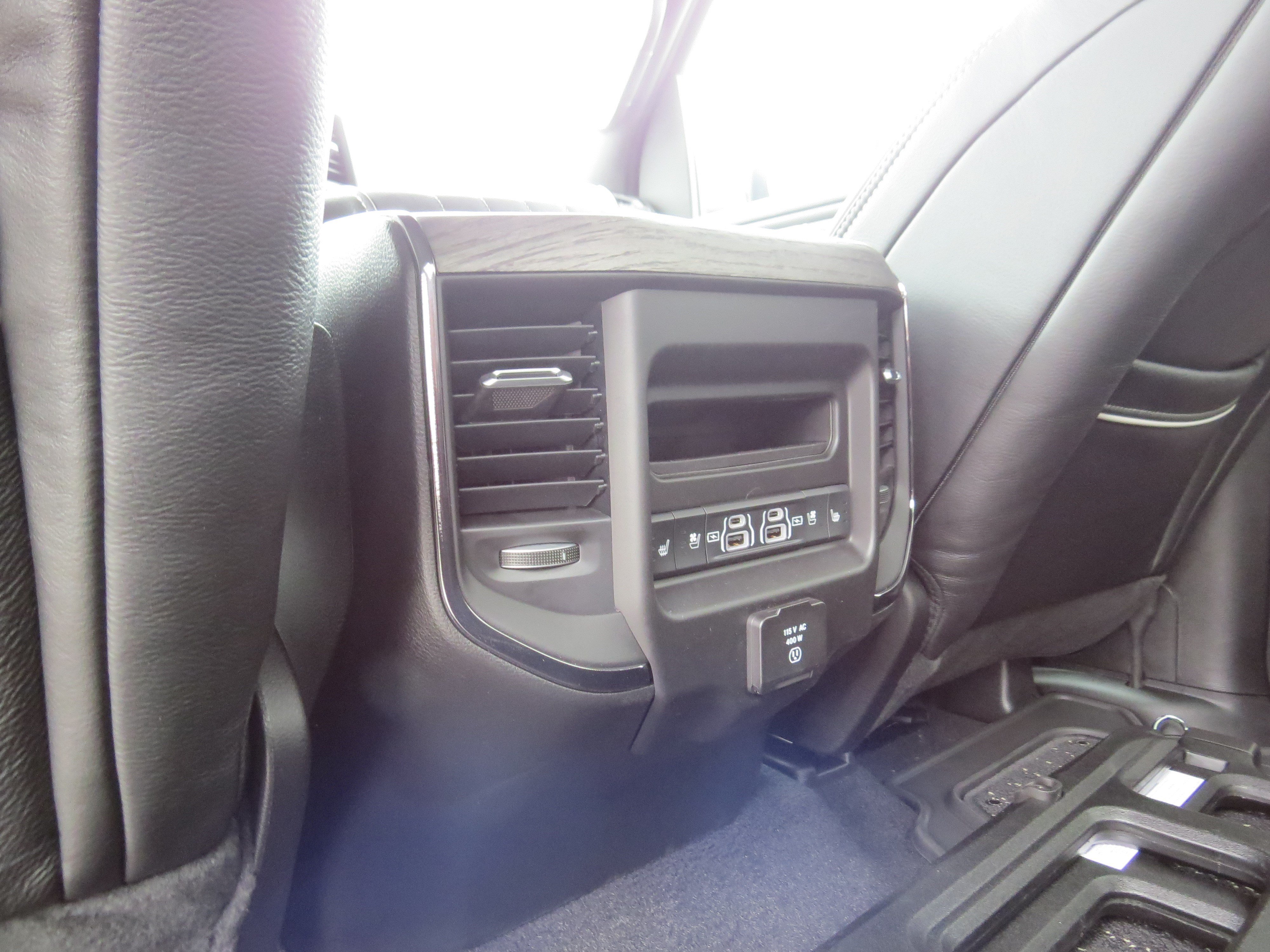 New 2026 RAM 1500 Limited AWD/4WD image 17