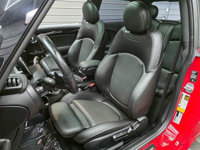 Used 2022 MINI Cooper John Cooper Works FWD image 13