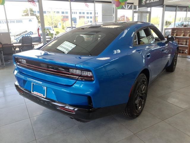 New 2026 Dodge Charger R/T w/ Blacktop Package AWD/4WD image 5