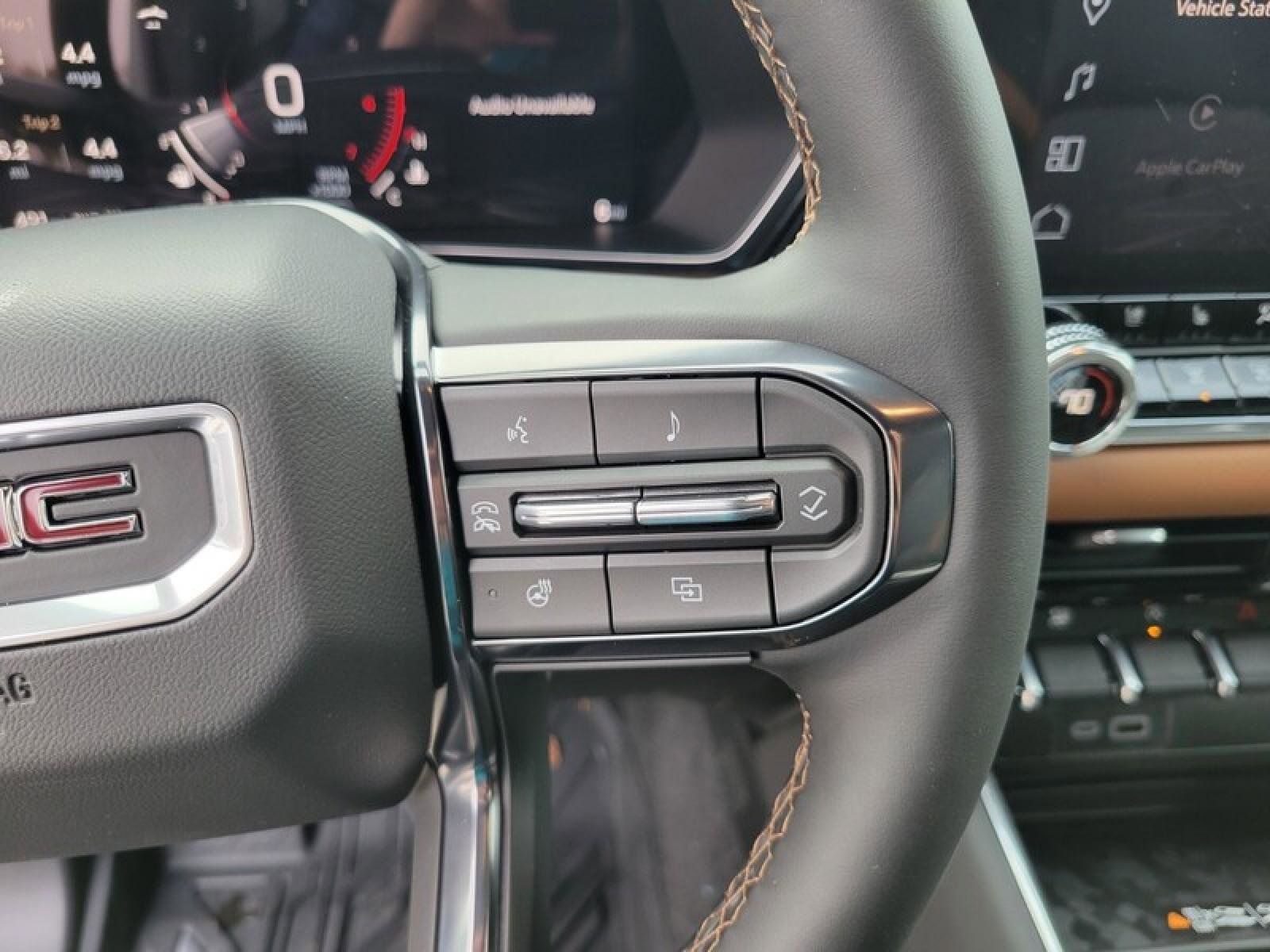 New 2026 GMC Canyon AT4 w/ Technology Plus Package image 16