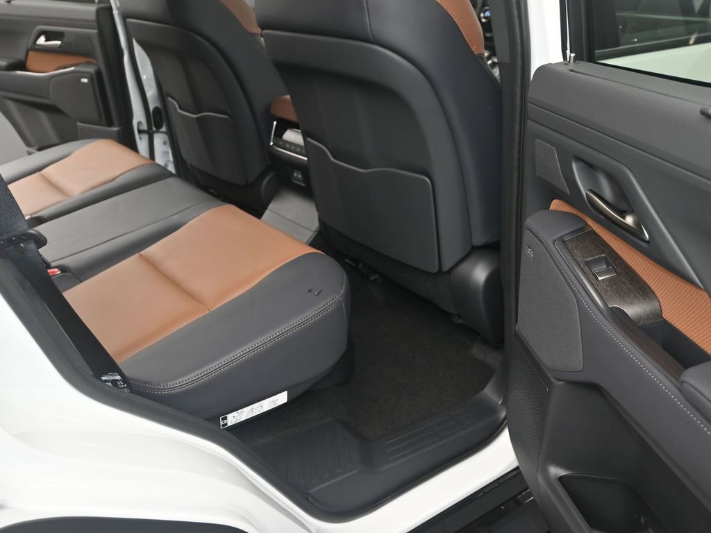 New 2026 Lexus GX 550 image 13