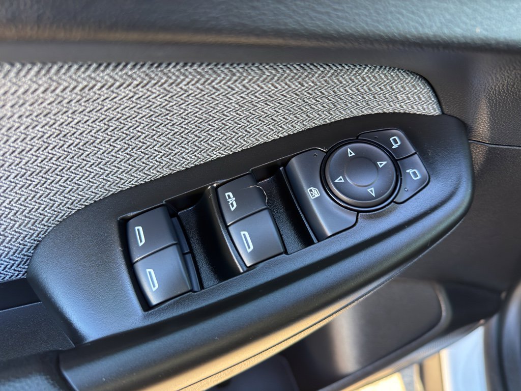 Used 2023 Chevrolet TrailBlazer LT w/ Convenience Package image 12