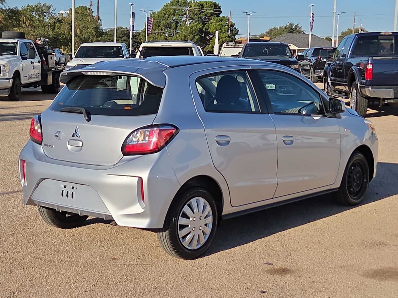 Used 2024 Mitsubishi Mirage ES FWD image 8