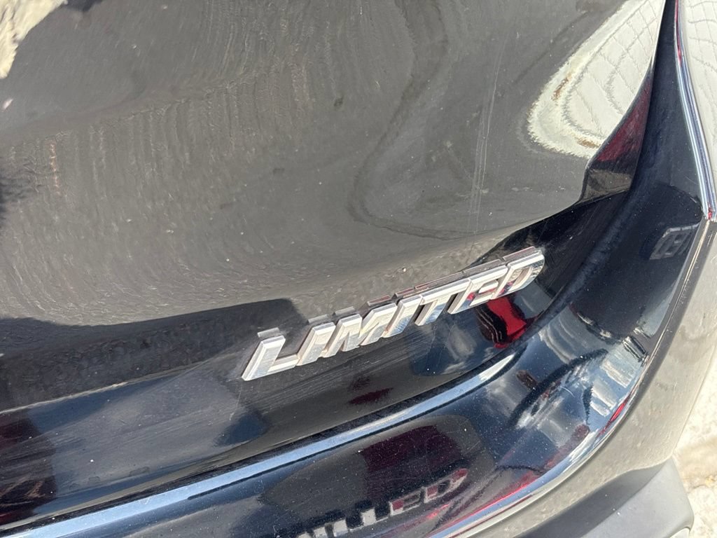 Used 2019 Toyota Highlander Limited FWD image 35