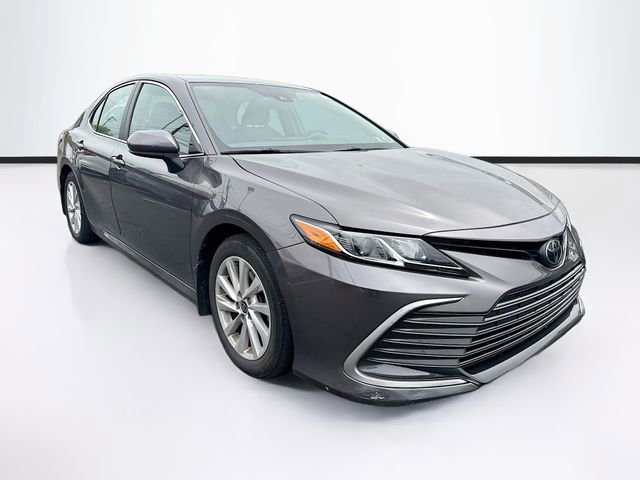 Used 2023 Toyota Camry LE FWD video 1