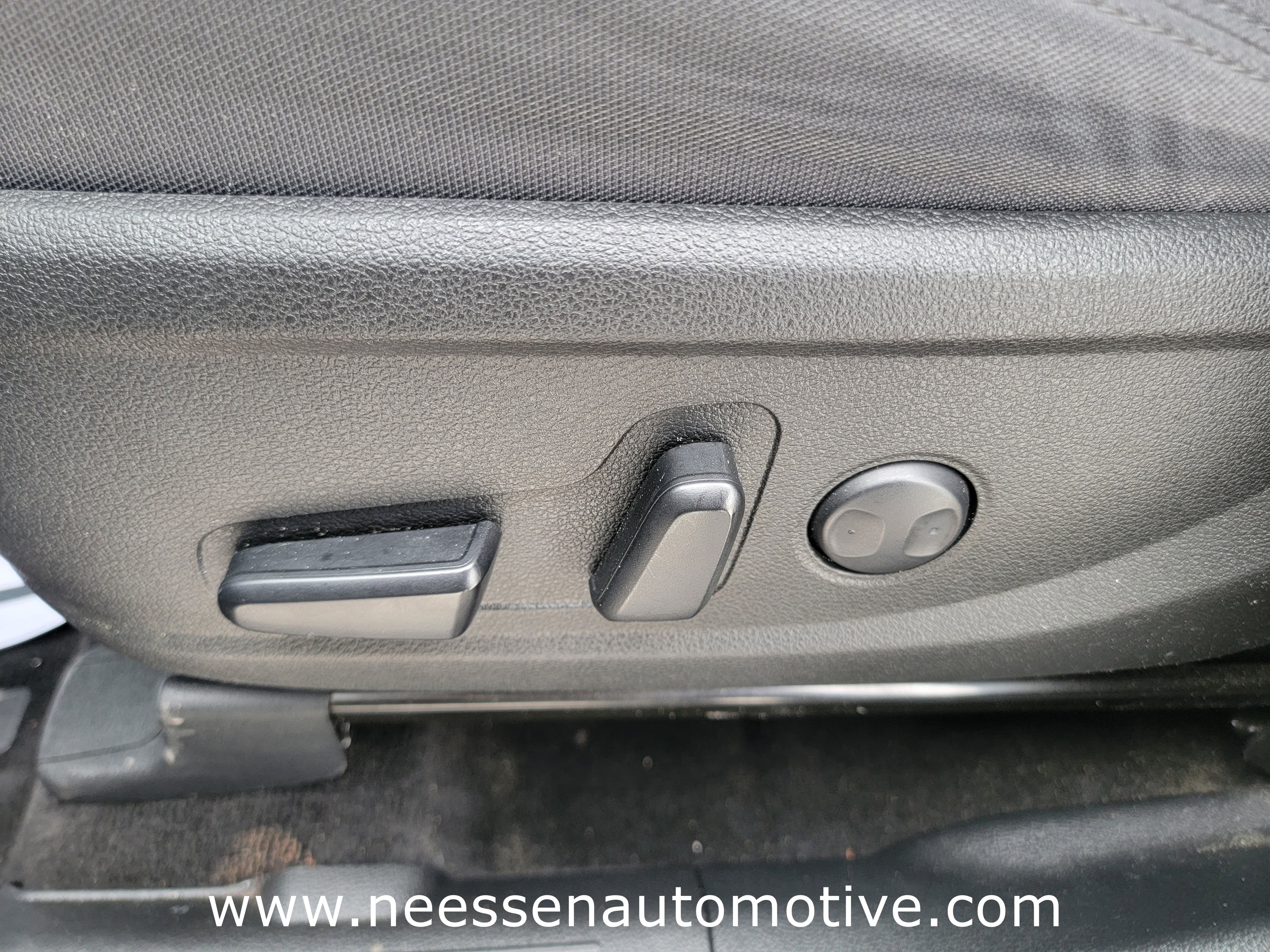 Used 2022 Hyundai Santa Fe XRT image 15