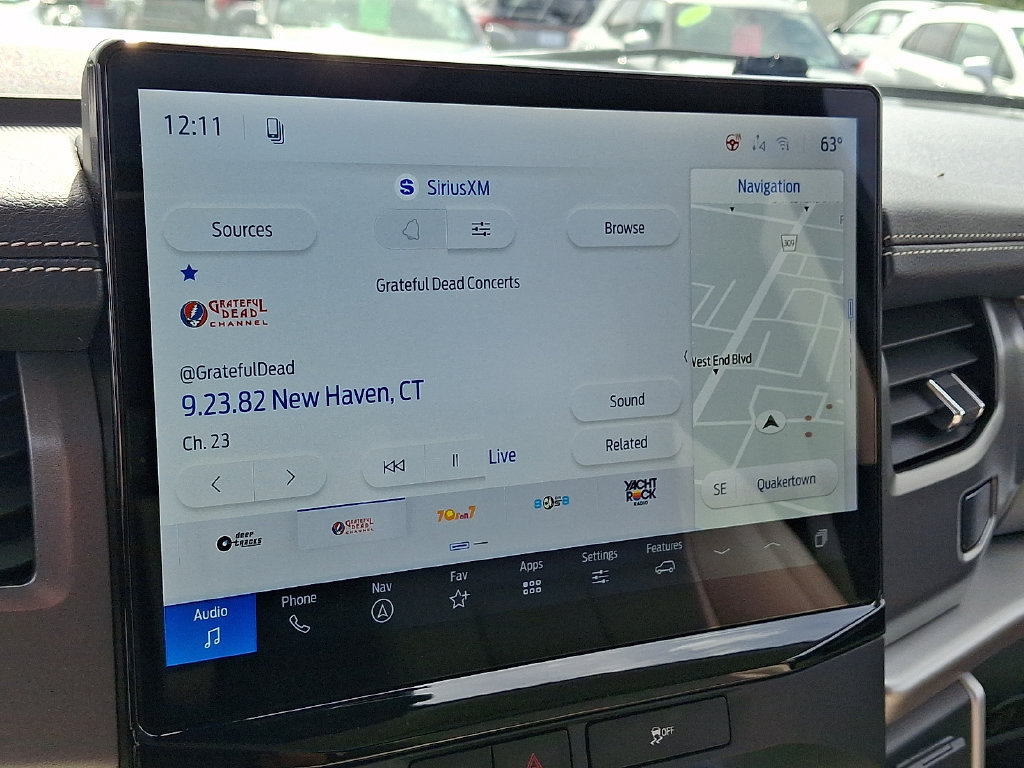 Used 2024 Ford Expedition XLT AWD/4WD image 21