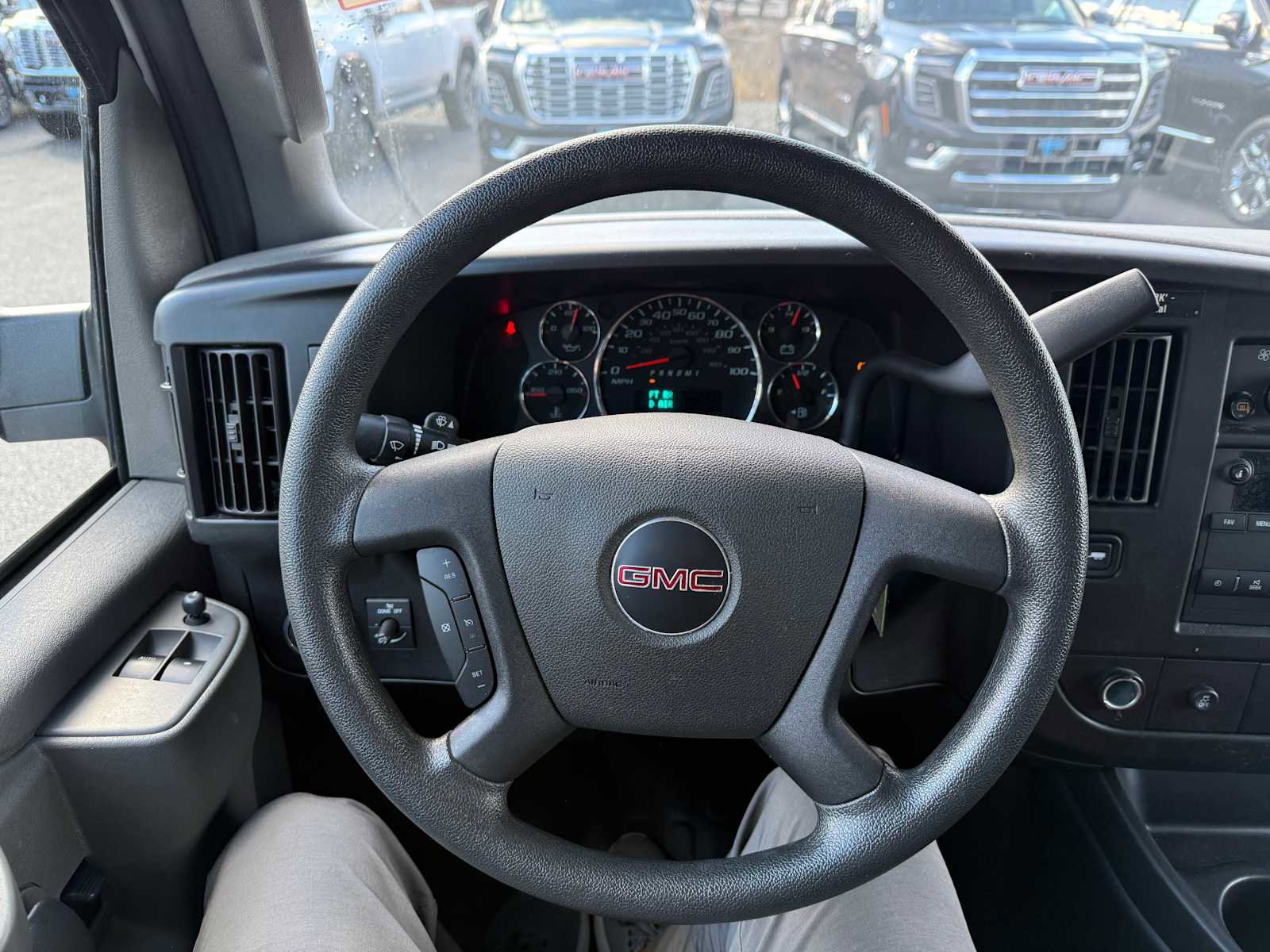 Used 2024 GMC Savana 2500 w/ Driver Convenience Package RWD image 16