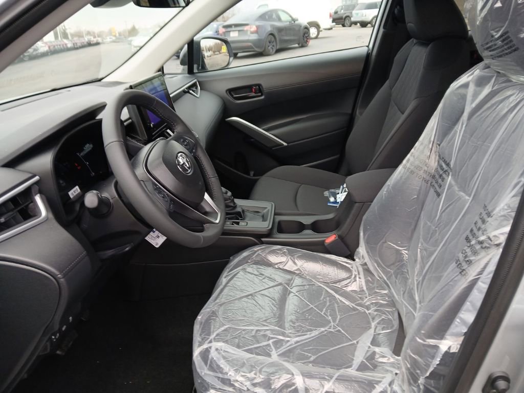 New 2026 Toyota Corolla Cross LE image 6