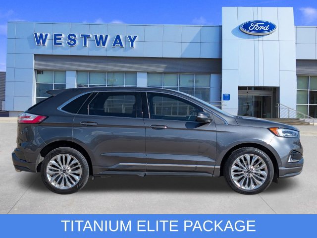 Used 2020 Ford Edge Titanium w/ Equipment Group 301A FWD image 2