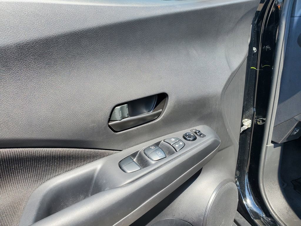 Used 2023 Nissan Kicks S w/ Interior Electronics Package FWD image 14