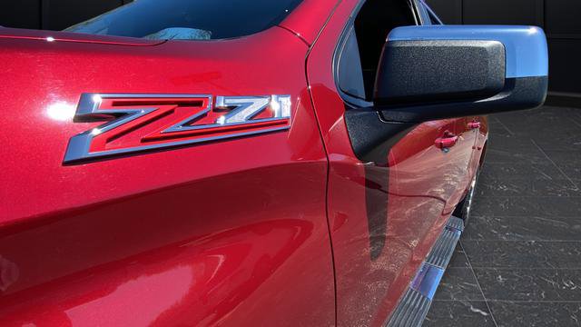 Used 2019 Chevrolet Silverado 1500 LT w/ All-Star Edition AWD/4WD image 35