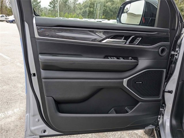 New 2024 Jeep Wagoneer Base w/ Premium Group I image 9