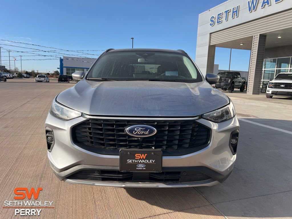 Used 2024 Ford Escape Premium w/ PHEV Premium Package image 9