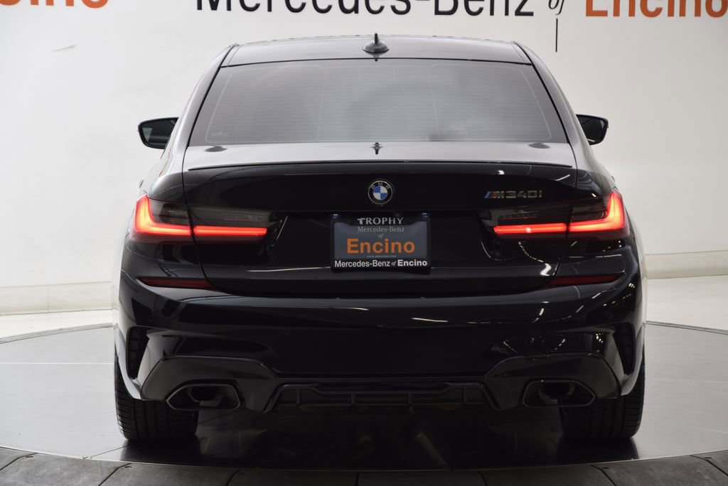 Used 2021 BMW M340i w/ Shadowloine Package RWD image 5