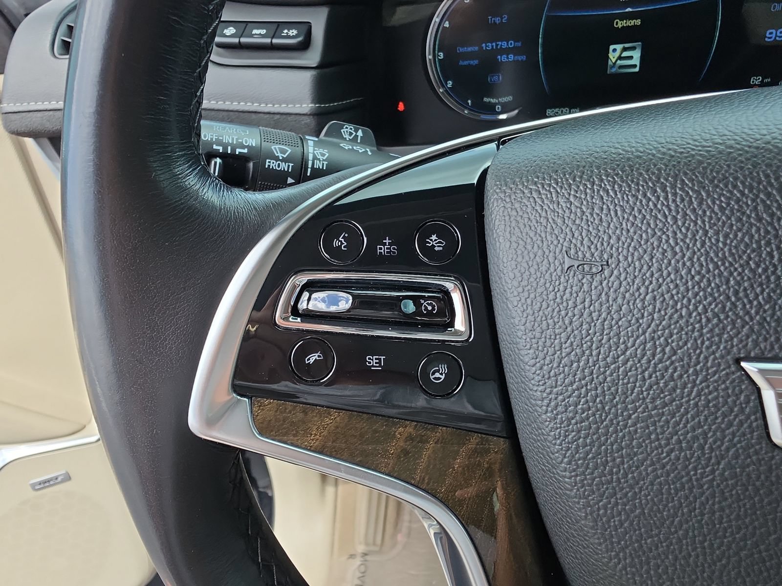 Used 2020 Cadillac Escalade Premium Luxury AWD/4WD image 23