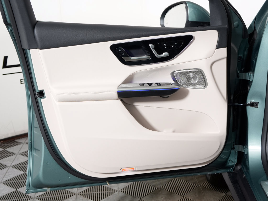 Certified 2026 Mercedes-Benz GLC 300 4MATIC image 25