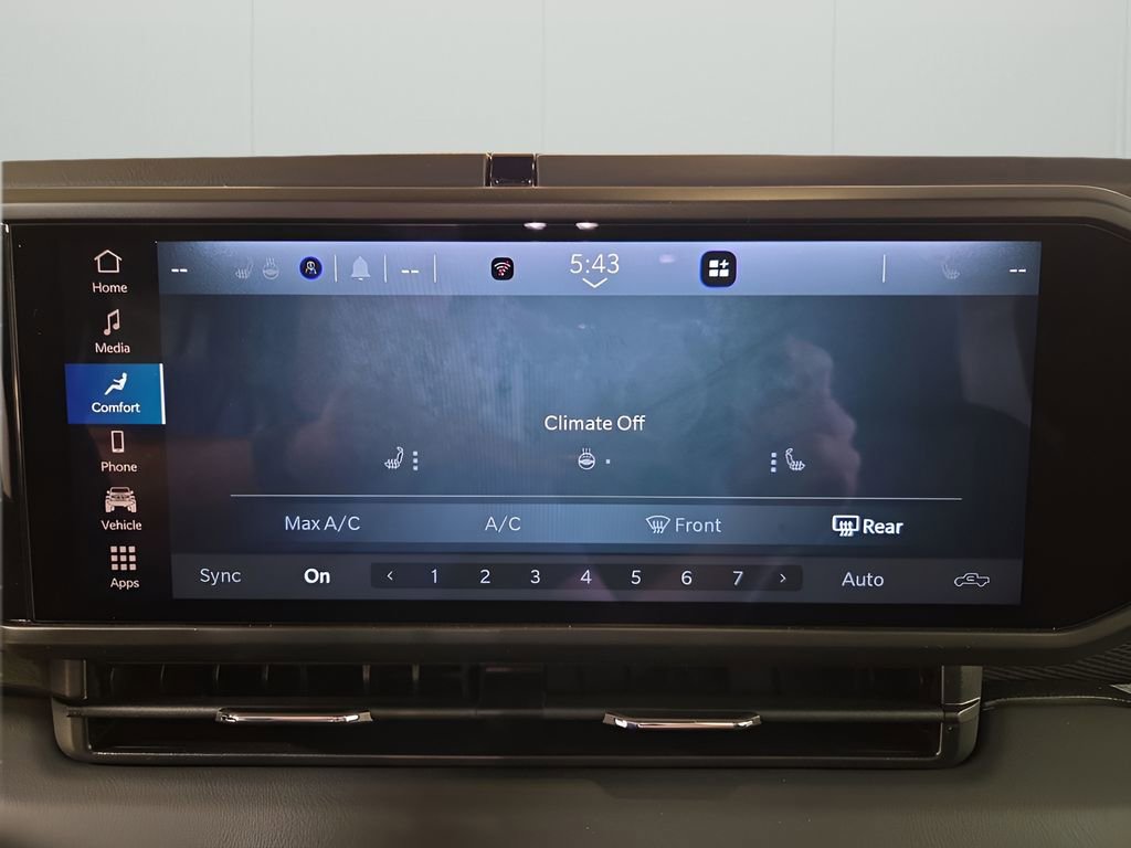 New 2026 Jeep Gladiator Rubicon w/ Steel Bumper Group image 18