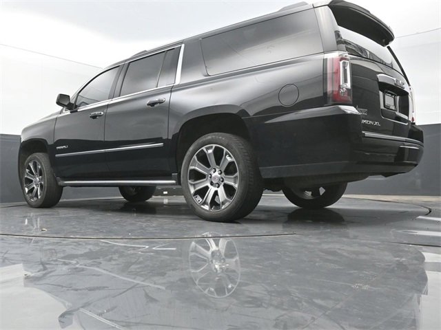 Used 2017 GMC Yukon XL Denali w/ Open Road Package image 38