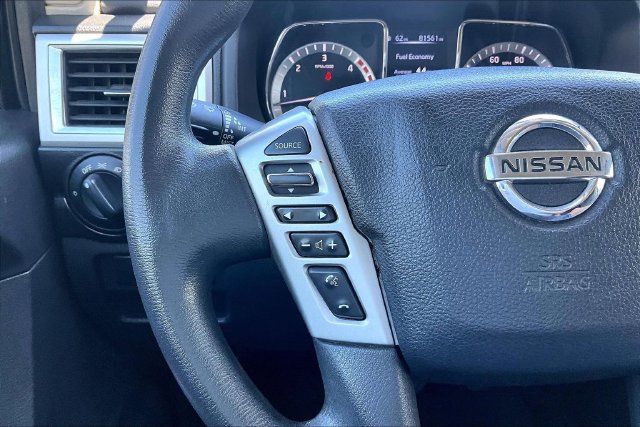 Used 2017 Nissan Titan SV RWD image 17