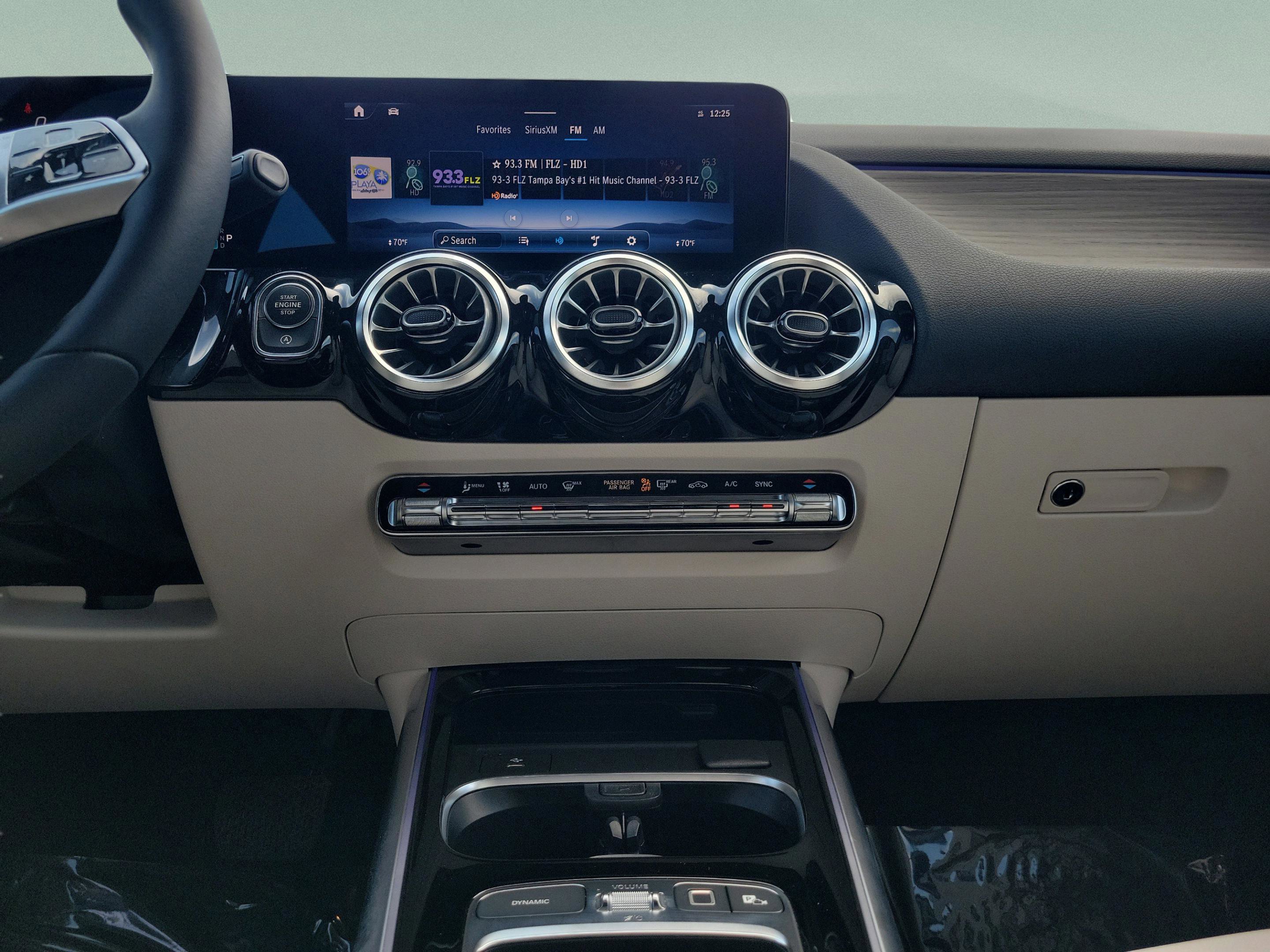 Certified 2025 Mercedes-Benz GLA 250 4MATIC image 20