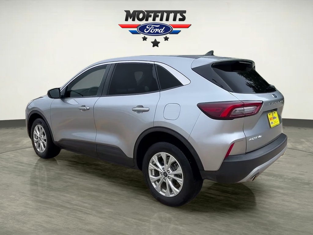 Used 2023 Ford Escape Active AWD/4WD image 3