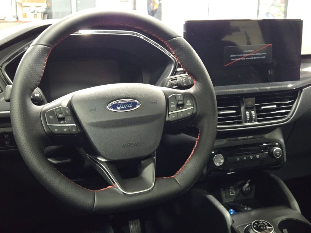 New 2025 Ford Escape ST-Line w/ Tech Pack #1 image 20