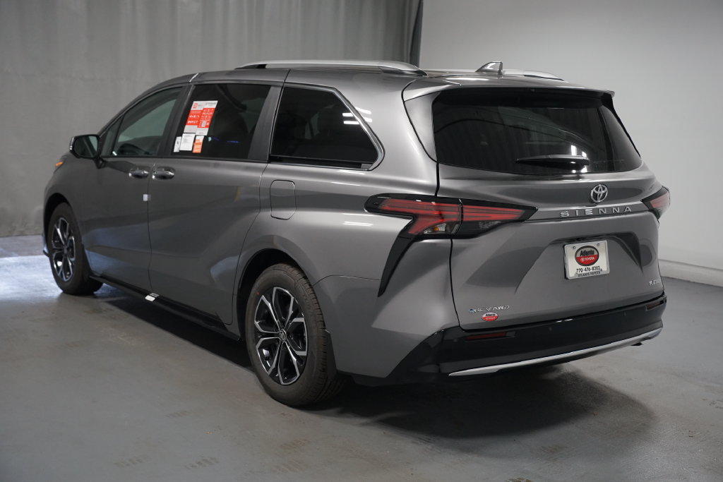 New 2026 Toyota Sienna Platinum AWD/4WD image 6