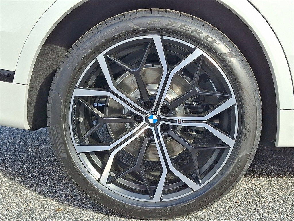 New 2026 BMW X7 xDrive40i w/ M Sport Package image 8