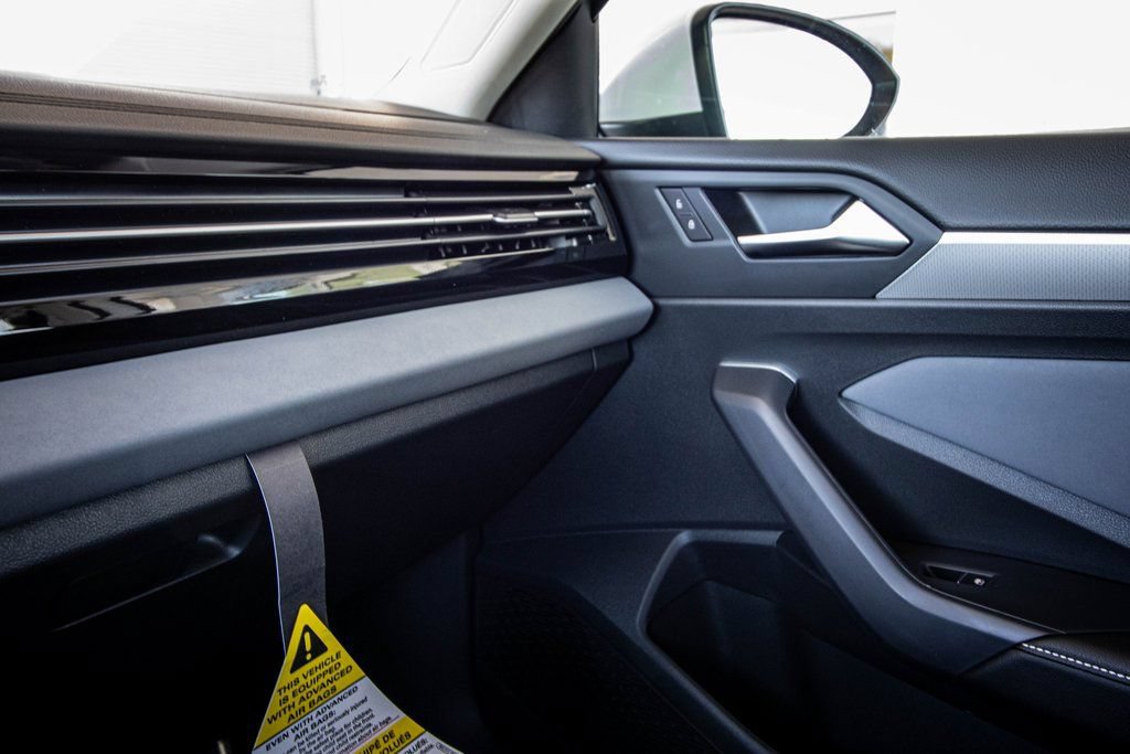 New 2026 Volkswagen Jetta SE FWD image 46