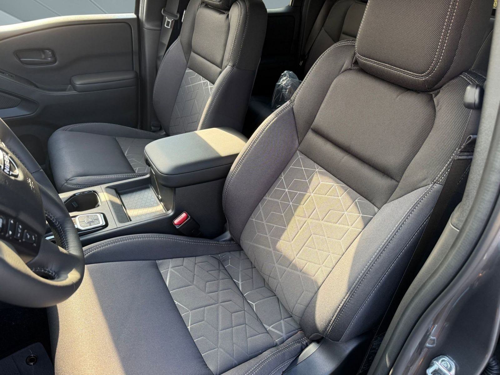 New 2026 Nissan Frontier SV w/ SV Convenience Package image 24