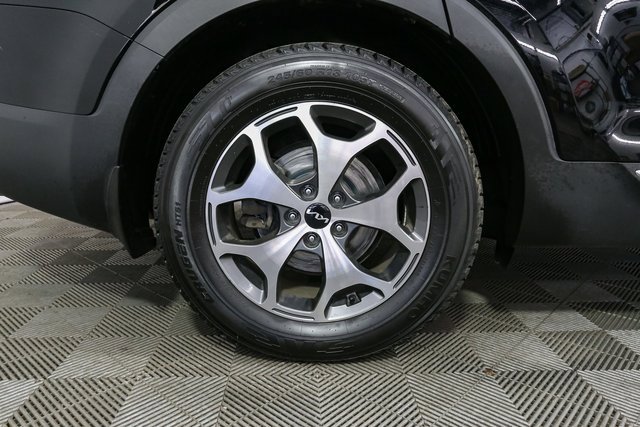 Used 2022 Kia Telluride EX w/ Towing Package image 15